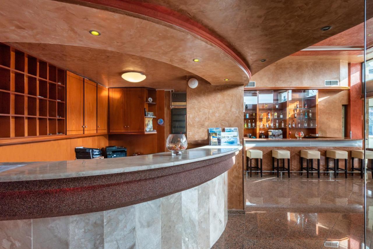 Comfort Hotel Apartments Rhodes City Ngoại thất bức ảnh