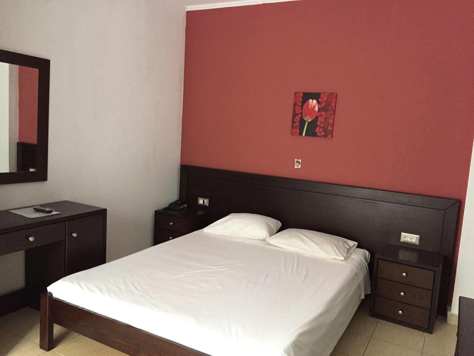Comfort Hotel Apartments Rhodes City Ngoại thất bức ảnh